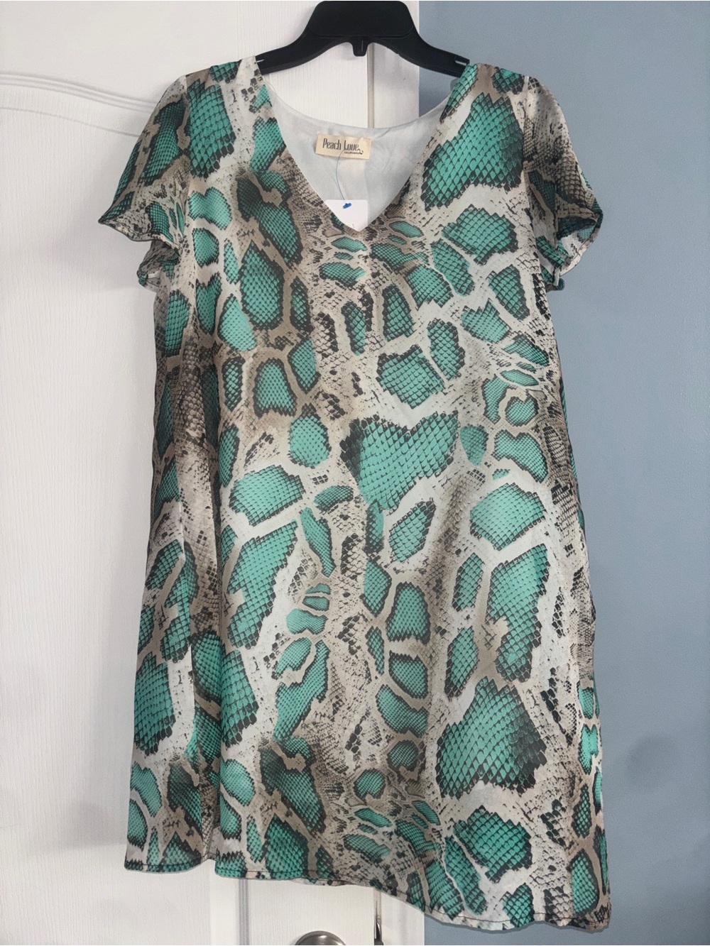 Peach Love California Mint Green Snake Print Shift Dress  NWT